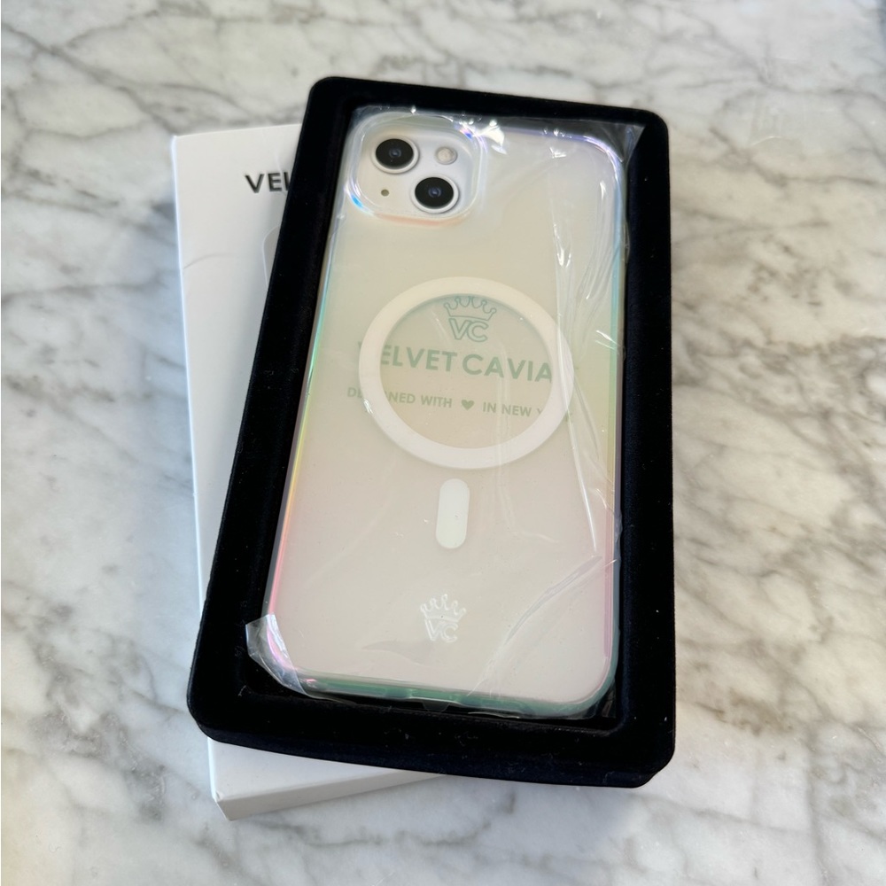 NIB iPhone 15 Plus Velvet Caviar White Opal Iridescent Case